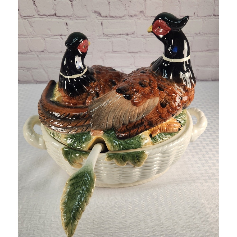 Vintage Kaldun and Bogle Pheasant Soup Tureen w/ Lid & Ladle Birds Thanksgiving - Picture 5 of 10